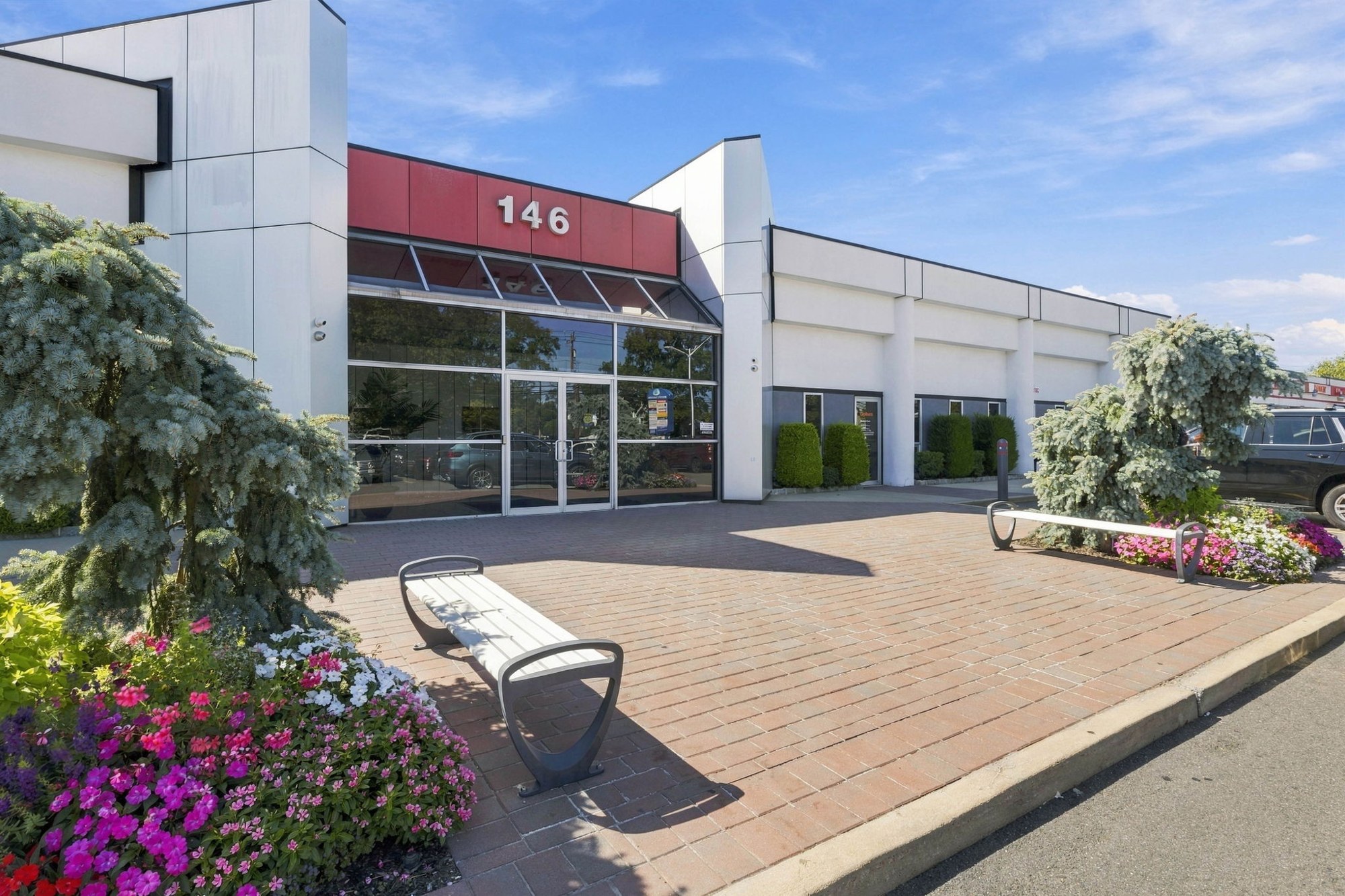 146 Manetto Hill Road entrance with landscaped planting and brick paving